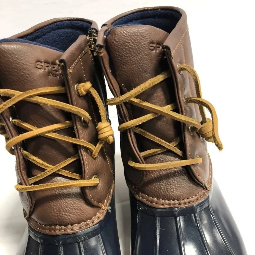 Sperry Big Kids' Saltwater Duck Boots Navy, GIrls' Size 6 M